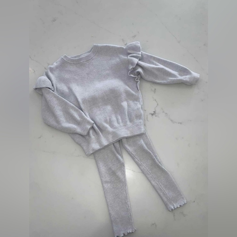 Zara Outfit - light blue - super soft stretchy material - Size 2-3T